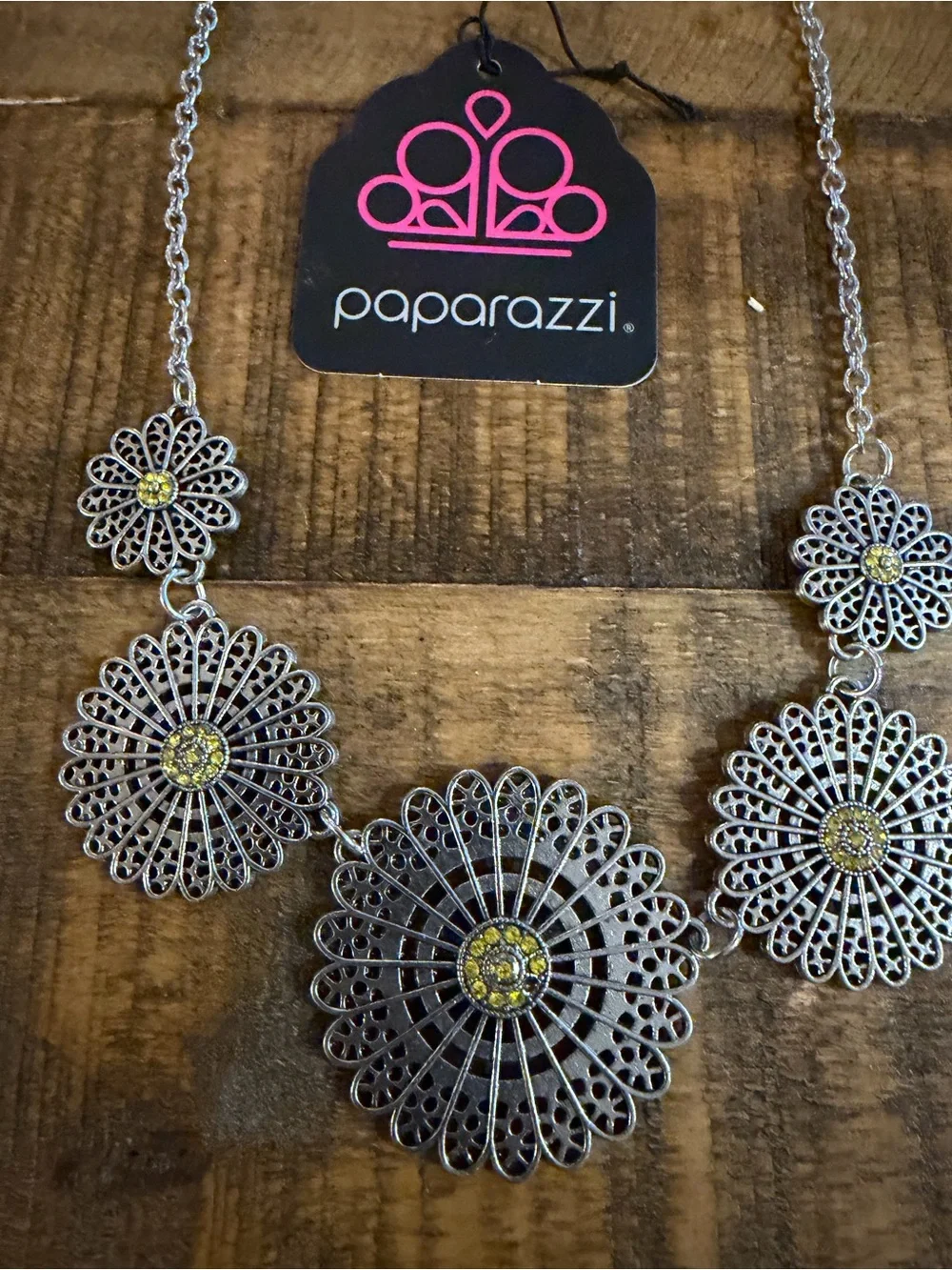 Paparazzi Silver Floral Medallion Necklace with Yellow Centers